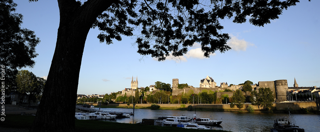 L'escapade à Angers en France sous un angle différent.</title>
		<meta http-equiv=