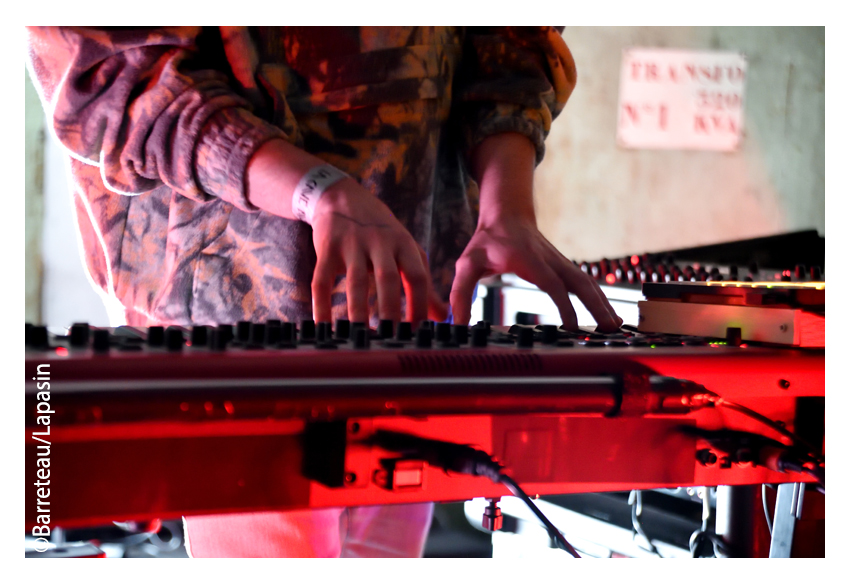 Les photos d'AWIR LEON en concert le 17 janvier 2020 au We Loft Music Festival #2 à Roubaix en France.