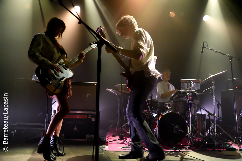 Blonde Redhead en concert le 09/03/2017 au de Kreun à Courtrai/Kortrijk.