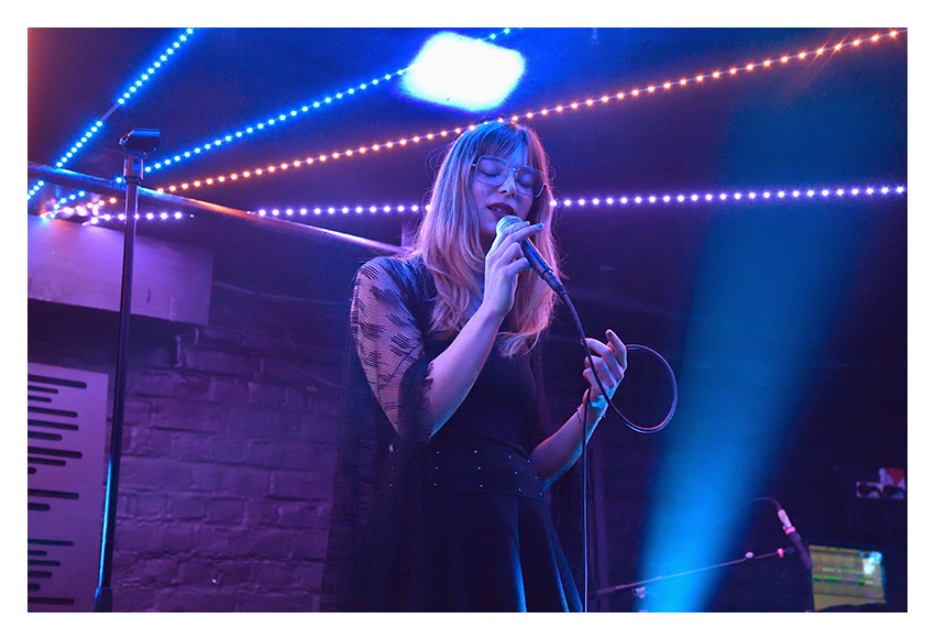 BLUE KATRICE en concert le 28 janvier 2023 à La Cave Aux Poètes à Roubaix en France, pour le We Loft Music 