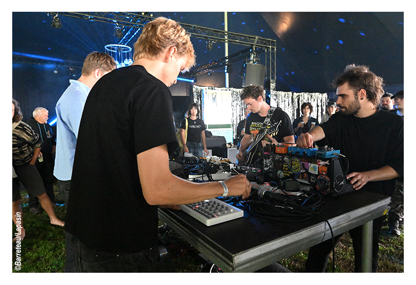 BOENKBOENK le 1er août 2025 pendant l'Absolutely Free Festival à Genk en Belgique.