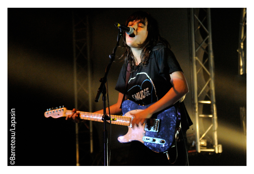 Courtney BARNETT en concert le 29 novembre 2015 aux ATP UK à Camber Sands |UK|