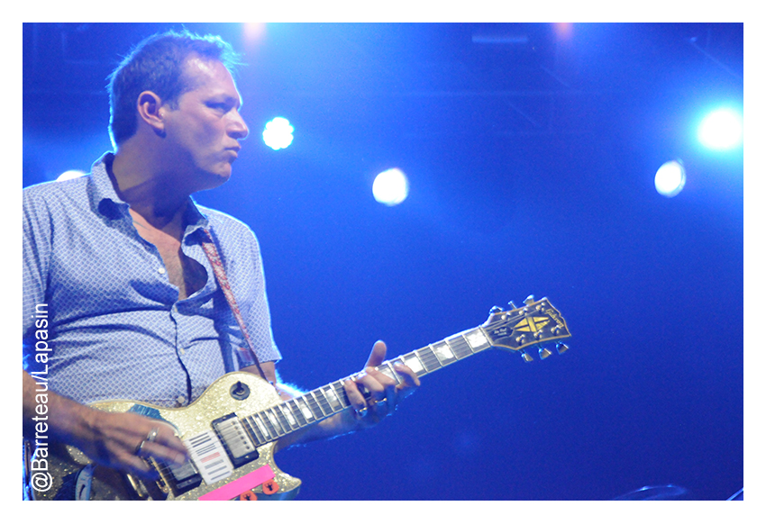 Les photos de DRIVE LIKE JEHU en concert le  3 juillet 2015 aux ATP Iceland à Asbru en Islande.
