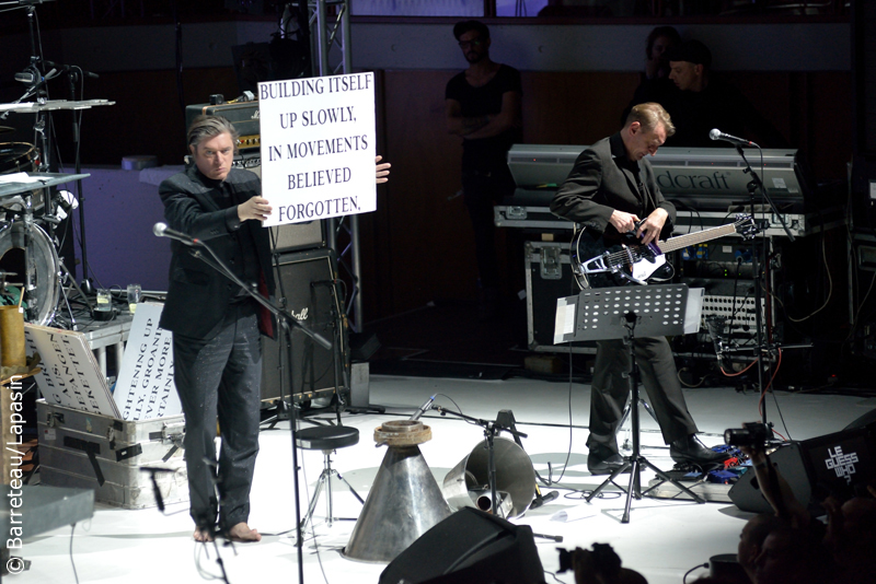 EINSTÜRZENDE NEUBAUTEN en concert le 20 novembre 2014 à Le Guess Who ? à Utrecht aux Pays-Bas.