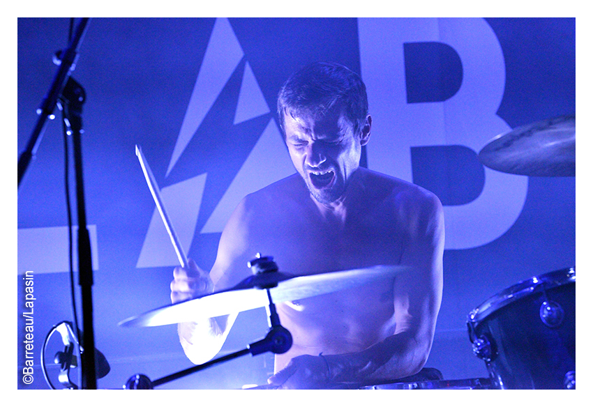 Les photos de FLEUVES NOIRS en concert le 25.09.2021 dans le cadre du Disorder Festival #1 au Black Lab à Villeneuve d'Ascq près de Lille en France.