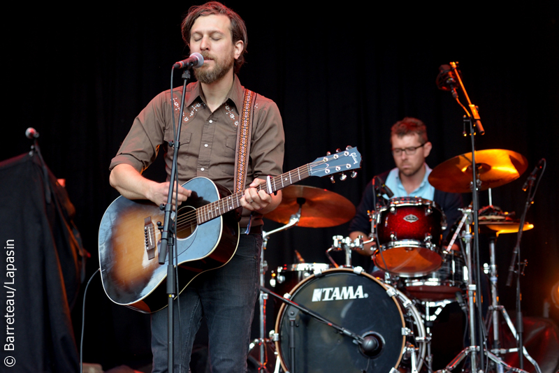 Des photos de GREAT LAKE SWIMMERS en concert le 20 septembre 2015 à Muzentuin pour l'INCUBATE à Tilburg |NL|