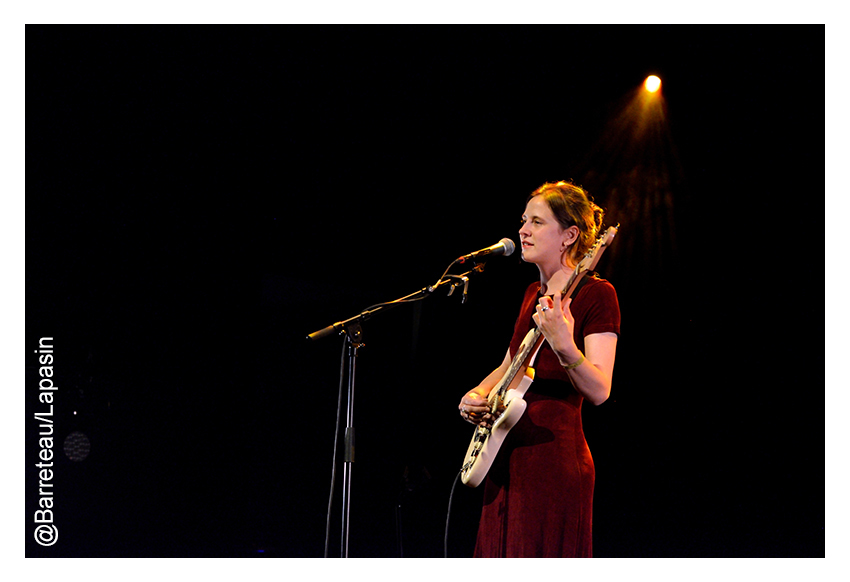 Helena DELAND en concert le 07 mai 2022 au C-Mine à Genk en Belgique dans le cadre du Little Waves.