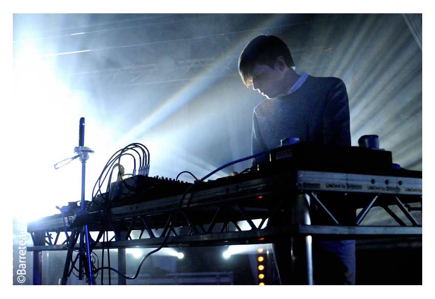 Les photos de GUSTAF en concert le 14.11.2021 dans le cadre du Sonic City au de De Kreun à Courtrai/Kortrijk |B|.