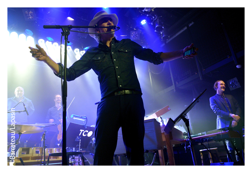 Les photos de Howe GELB en concert le 1er mai 2019 au festival les Aralunaires à Arlon en Belgique.