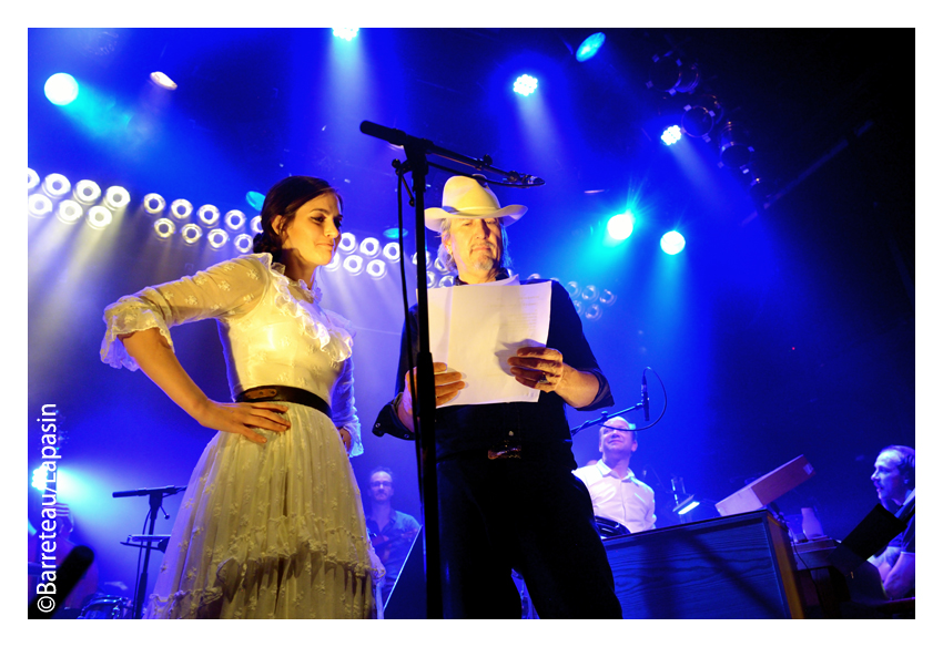 Les photos de Howe GELB en concert le 1er mai 2019 au festival les Aralunaires à Arlon en Belgique.