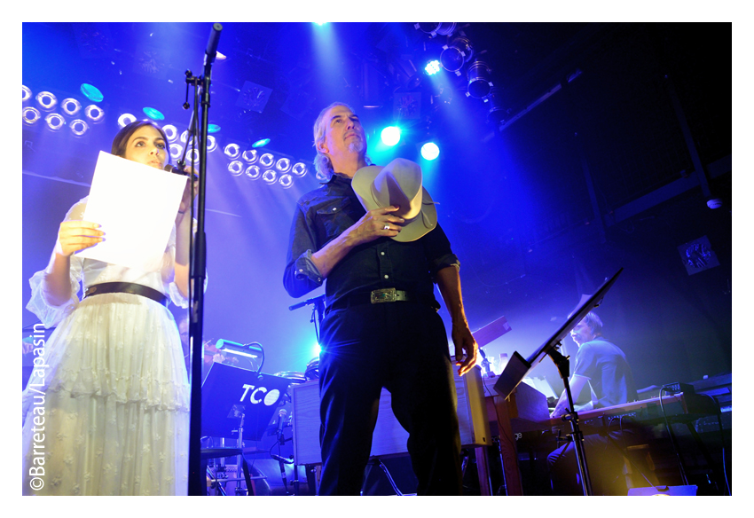 Les photos de Howe GELB en concert le 1er mai 2019 au festival les Aralunaires à Arlon en Belgique.