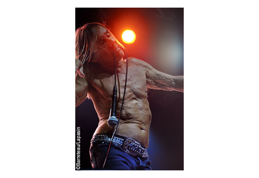 Iggy Pop en concert le 2 juillet 2015 à Asbru/Keflavik en Islande dans le cadre des ATP ICELAND.