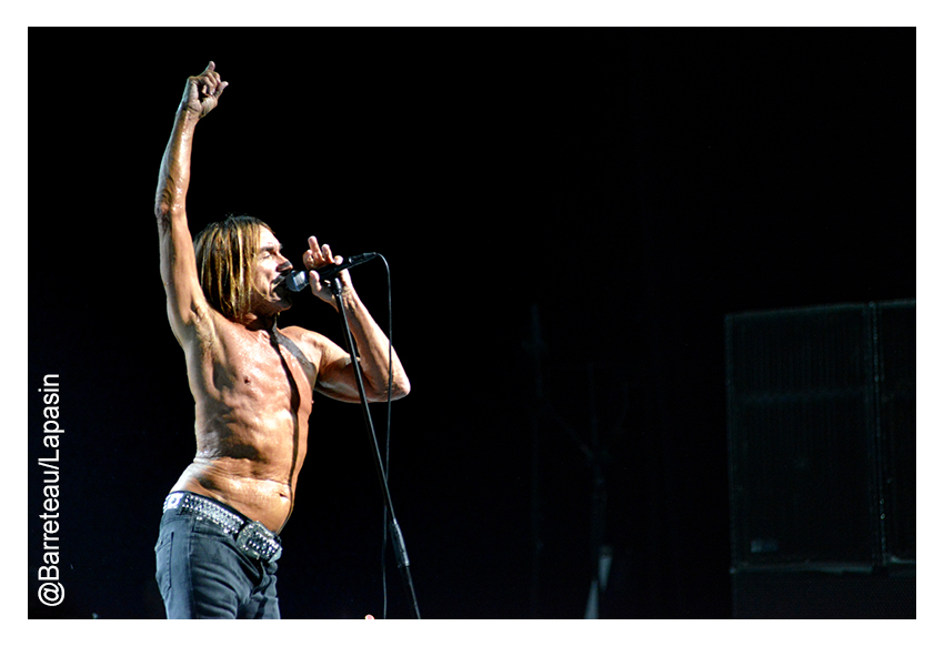 Iggy Pop en concert le 2 juillet 2015 à Asbru/Keflavik en Islande dans le cadre des ATP ICELAND.