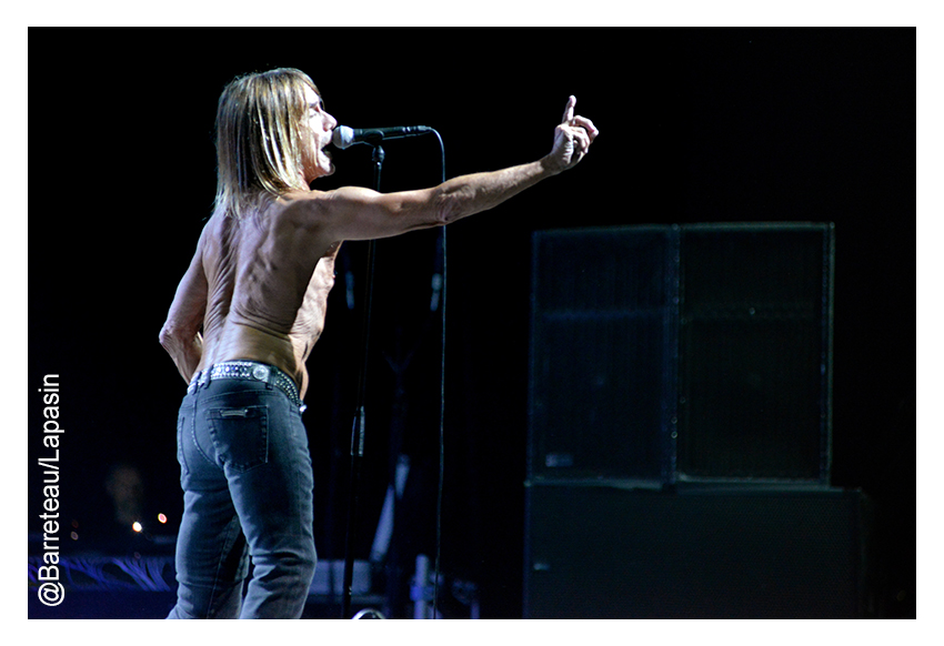 Iggy Pop en concert le 2 juillet 2015 à Asbru/Keflavik en Islande dans le cadre des ATP ICELAND.