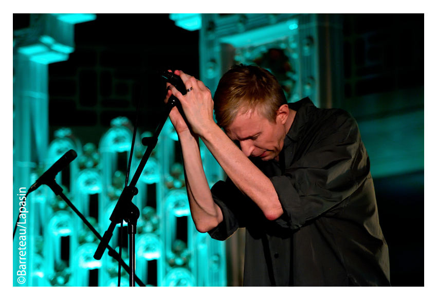 Jay Jay JOHANSON en concert le 26 janvier 2019 pour le We Loft Music à la Piscine de Roubaix en France.