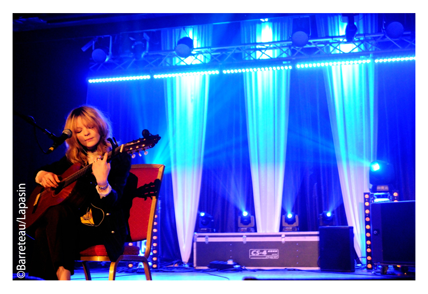 Jessica Pratt en concert aux ATP UK  le 29 novembre 2015 à Prestatyn au Royaume-Uni..