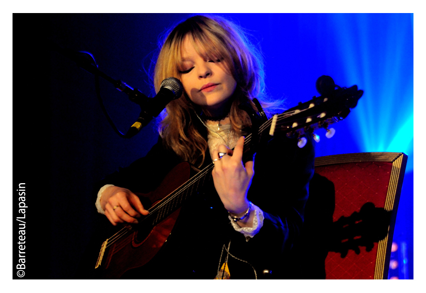 Jessica Pratt en concert aux ATP UK  le 29 novembre 2015 à Prestatyn au Royaume-Uni..