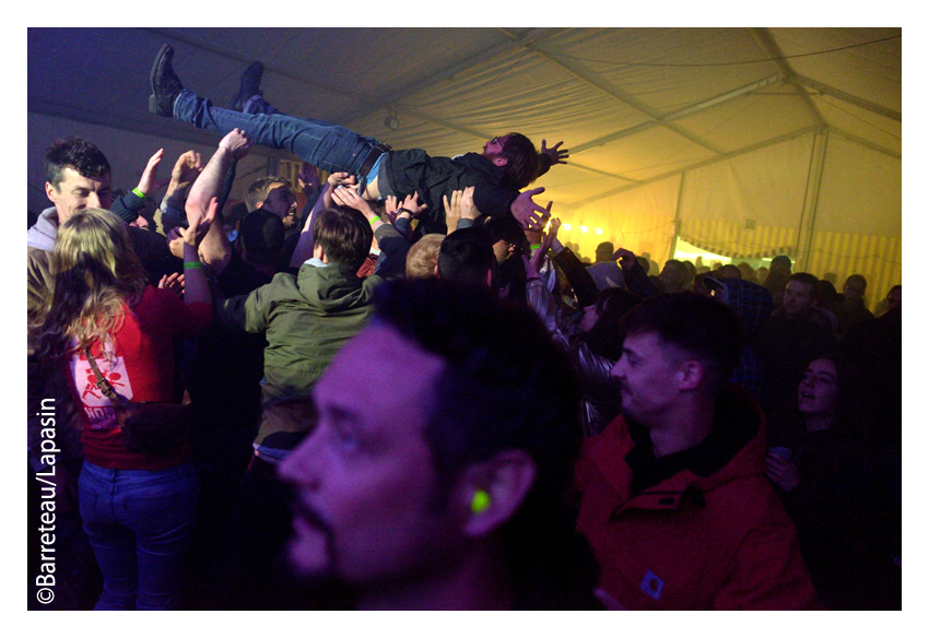 La JUNGLE en concert le 4  mai 2019 au festival Century Fest à Mouscron/Moeskroen en Belgique.