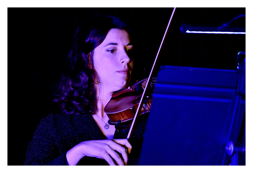 LAAKE en concert le 29 janvier 2023 au Conservatoire à Roubaix en France, pour le We Loft Music 