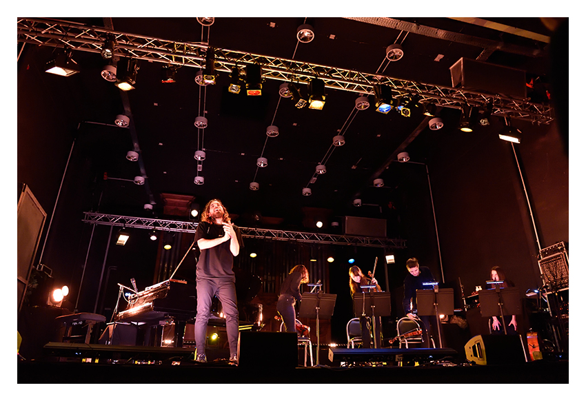 LAAKE en concert le 29 janvier 2023 au Conservatoire à Roubaix en France, pour le We Loft Music 