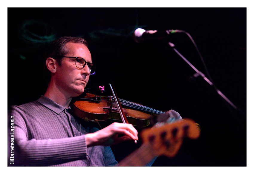 Les photos de LEWSBERG en concert le 06.11.2021 au Badlands à Gand/Gent en Belgique.