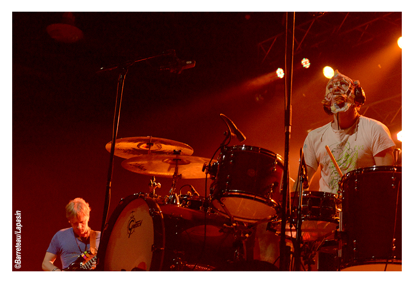 Les photos de LIGHTNING BOLT en concert le  4 juillet 2015 aux ATP Iceland à Asbru en Islande.