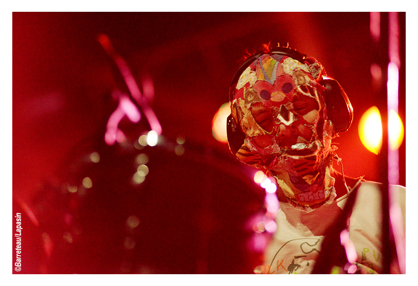 Les photos de LIGHTNING BOLT en concert le  4 juillet 2015 aux ATP Iceland à Asbru en Islande.