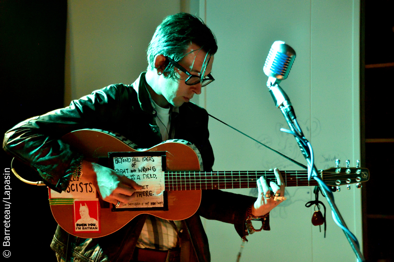 Les photos de Micah P. HINSON le 12 octobre 2017 à L'Aut' Côté à Mouscron |B| dans le cadre des Autumn Falls