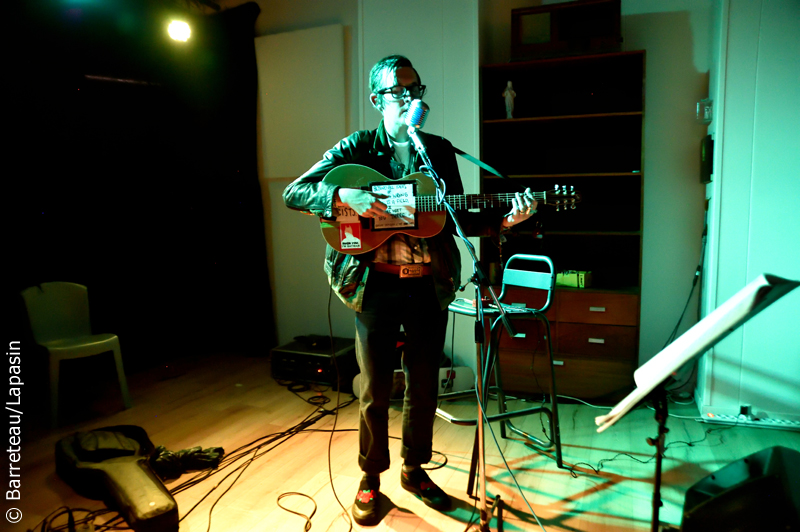 Les photos de Micah P. HINSON le 12 octobre 2017 à L'Aut' Côté à Mouscron |B| dans le cadre des Autumn Falls