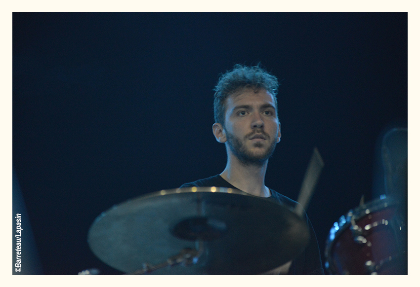 Les photos de OUGHT en concert le  4 juillet 2015 aux ATP Iceland à Asbru en Islande.