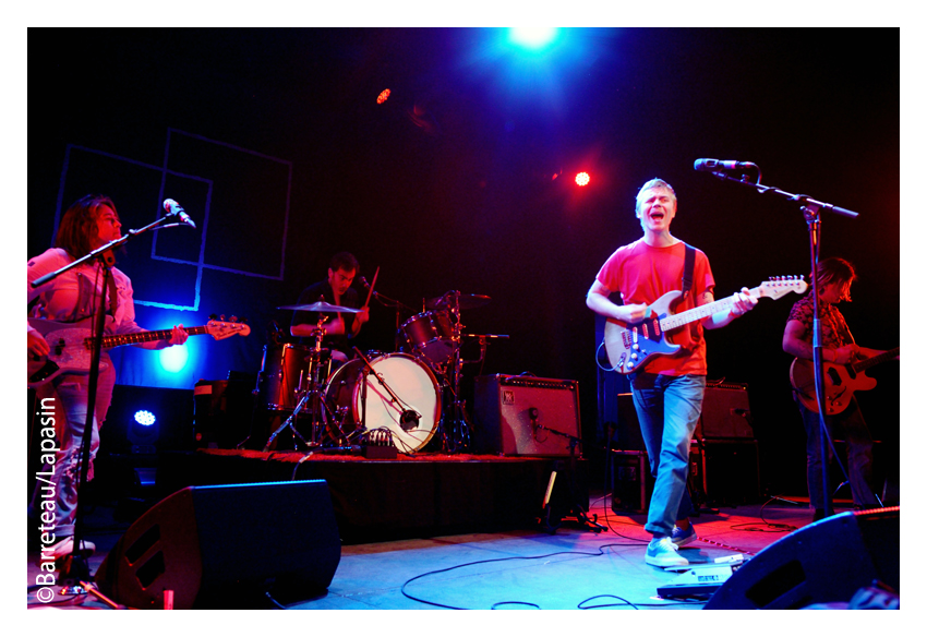 Pinegrove au Little Waves le 13 avril 2019 à Genk en Belgique.