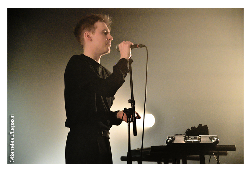Les photos de REGRESSIVE LEFT en concert le 23.11.2021 dans le cadre du Sonic City au de Kreun à Courtrai/Kortrijk |B|.