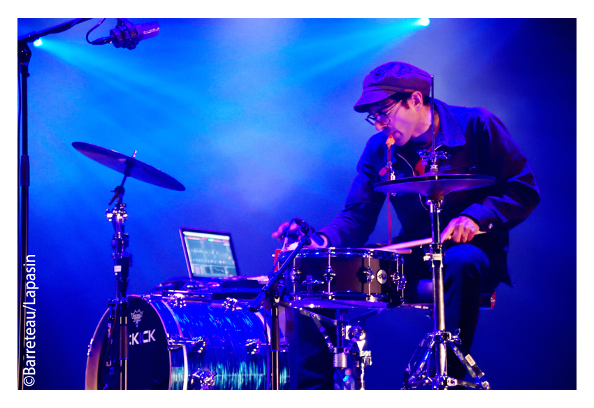 Sam Amidon au Little Waves le 13 avril 2019 à Genk en Belgique.