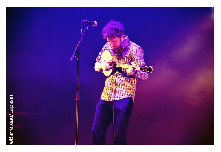 Sam Amidon au Little Waves le 13 avril 2019 à Genk en Belgique.