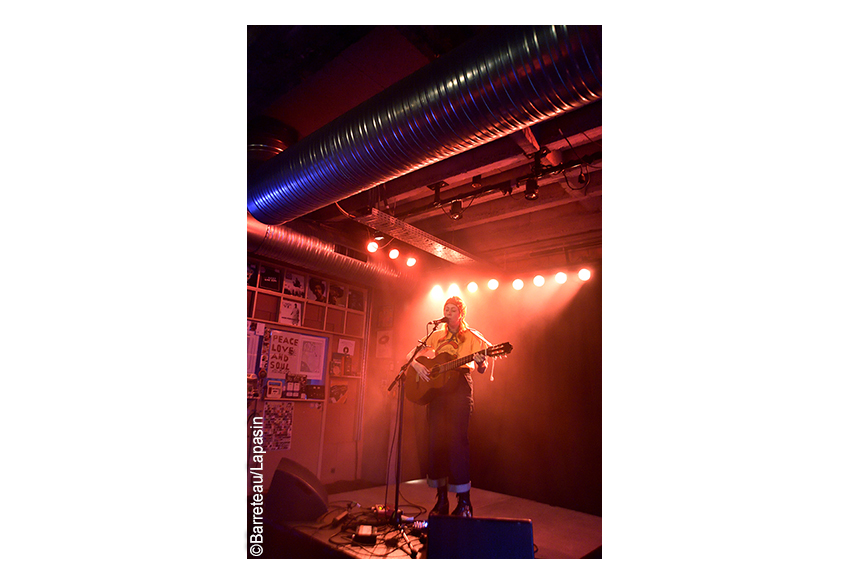 Les photos de SHANNON LAY en concert le 23.11.2021 dans le cadre du Sonic City au de Pand.A à Courtrai/Kortrijk |B|.