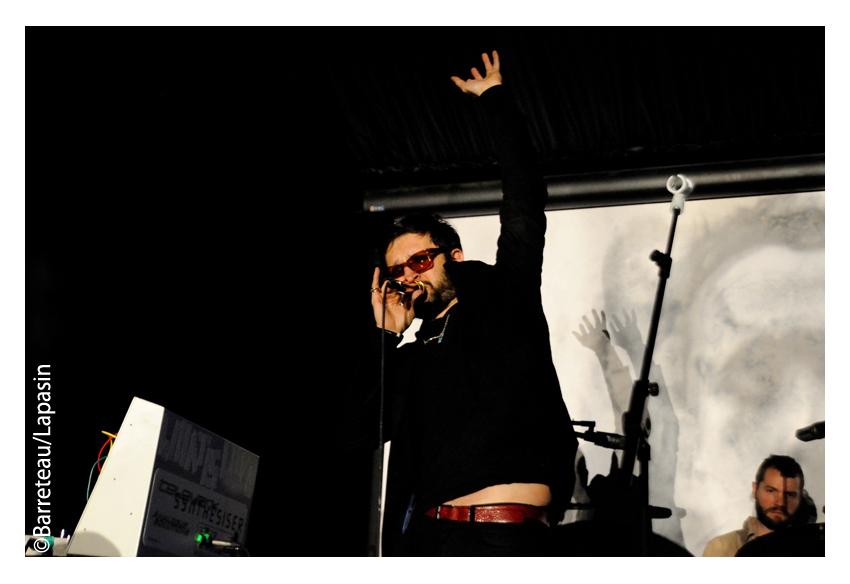 SUUNS 27/11/2015 ATP UK