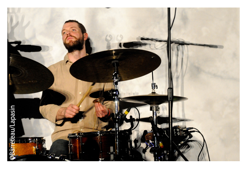 SUUNS 27/11/2015 ATP UK
