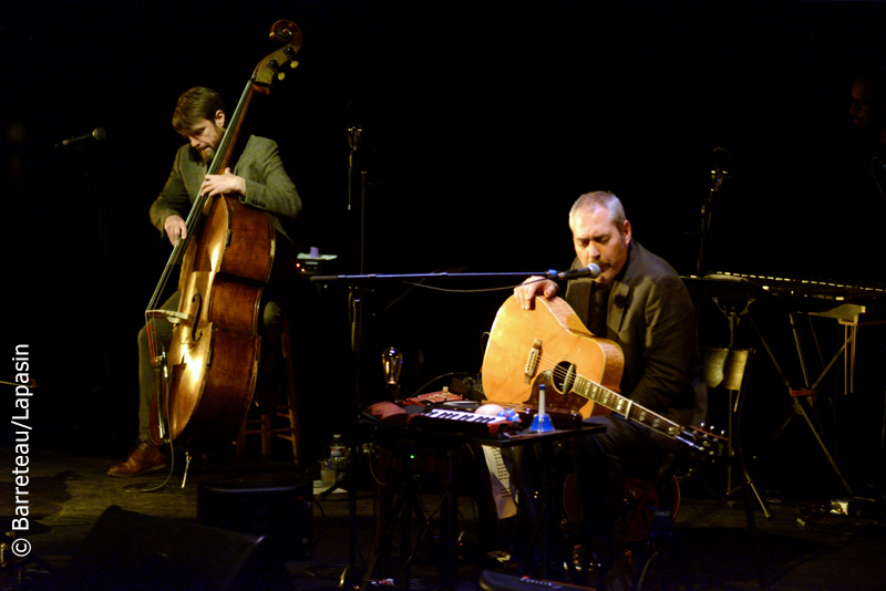 Les photos de TINDERSTICKS le 12 mars 2017 au Lieu Unique à Nantes en France. 