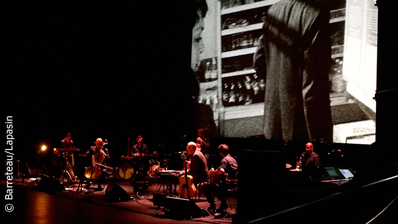 Les photos de TINDERSTICKS le 14 mai 2017 pour les Nuits Botanique au Cirque Royal à Bruxelles. 