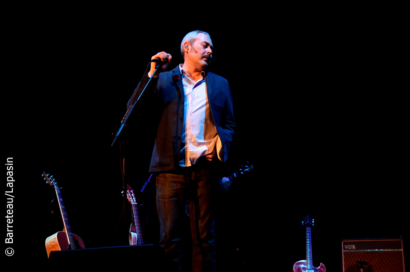 Les photos de TINDERSTICKS le 15 avril 2016 au Teatro Jovellanos à Gijón en Espagne. 