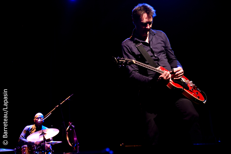 Les photos de TINDERSTICKS le 22 mars 2016 au Het Depot à Leuven en Belgique. 