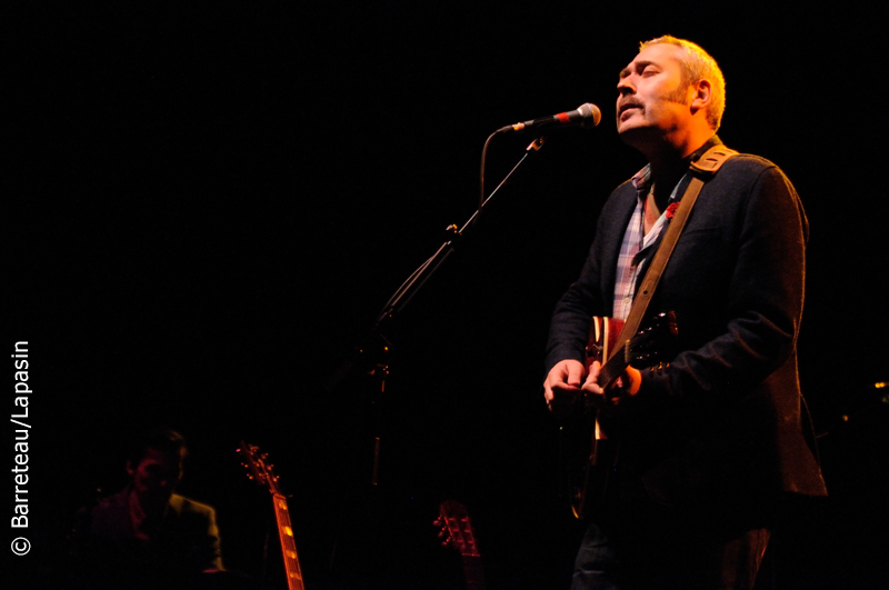 Les photos de TINDERSTICKS le 26 février 2016 à la Cartonnerie à Reims en France. 