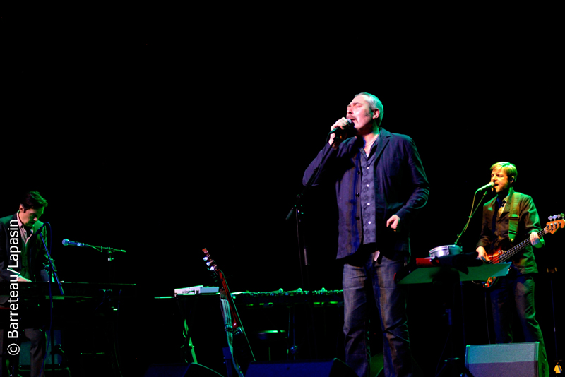 Les photos de TINDERSTICKS le 30 janvier 2020 au NTGent à Gand/Gent en Belgique. 