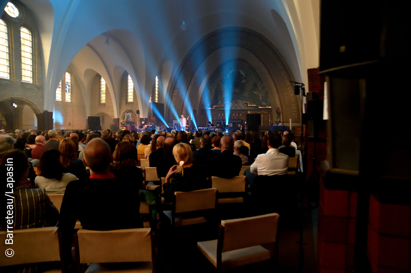 Les photos de TINDERSTICKS le 30 juin 2017  à Sint-Janskerk à Oostende en Belgique. 