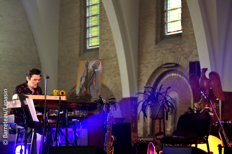 Les photos de TINDERSTICKS le 30 juin 2017  à Sint-Janskerk à Oostende en Belgique. 