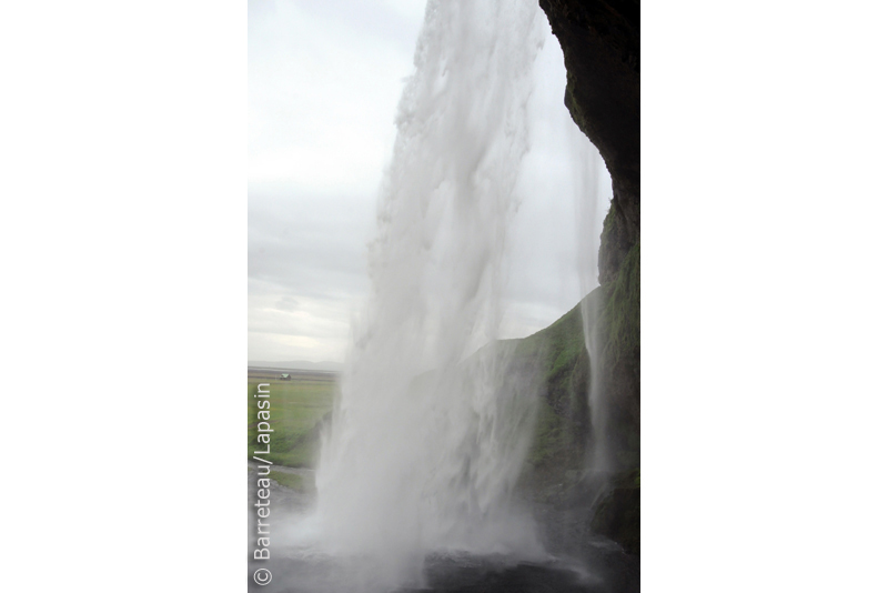 Les photos des chutes d'eau Skogafoss et Seljalandsfoss en Islande