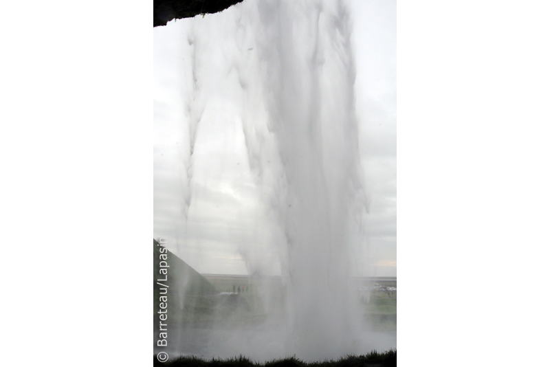 Les photos des chutes d'eau Skogafoss et Seljalandsfoss en Islande