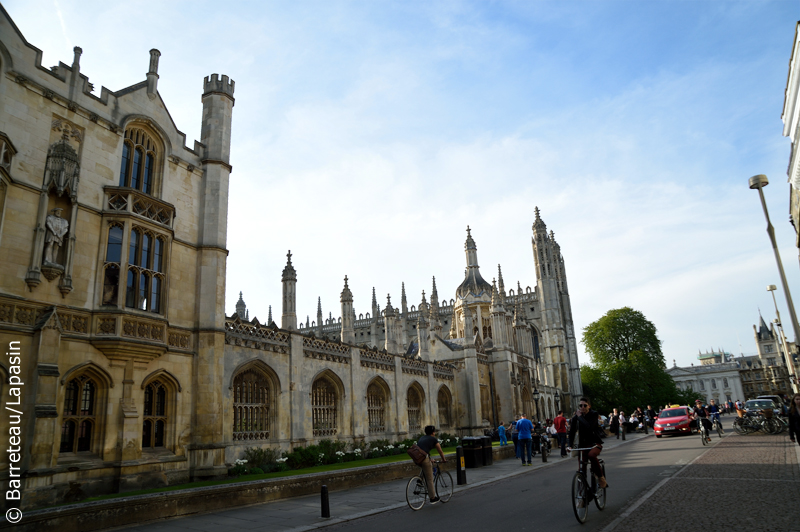 Les photos d'une balade dans le quartier de la salle The Cambridge Corn Exchange à Cambridge au Royaume-Uni.