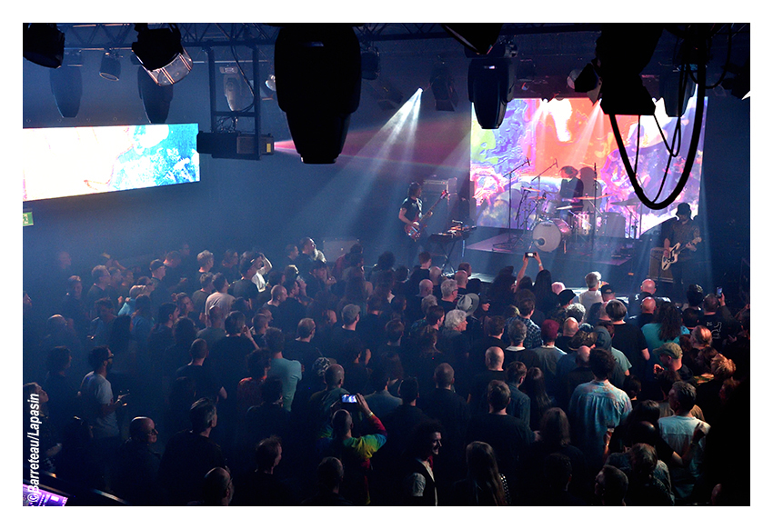 L'atmosphere le 10 mai 2025 au Fuzz Club à Eindhoven |NL|.