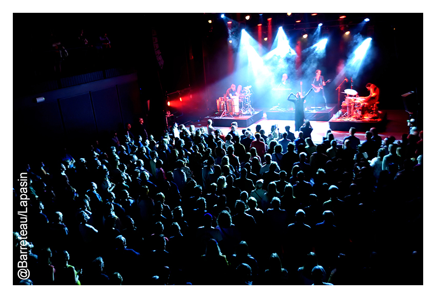 L'atmosphère du Little Waves le 7 mai 2022 à Genk en Belgique.